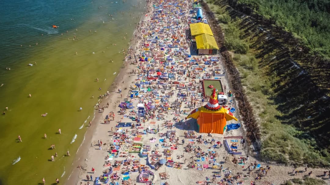 Ile pieniędzy nad morze na 7 dni? Sprawdź koszty i oszczędności