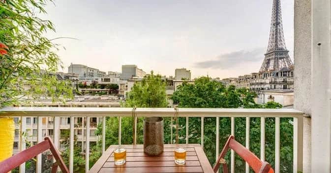 Tanie noclegi w Paryżu - polecane miejsca na udany pobyt