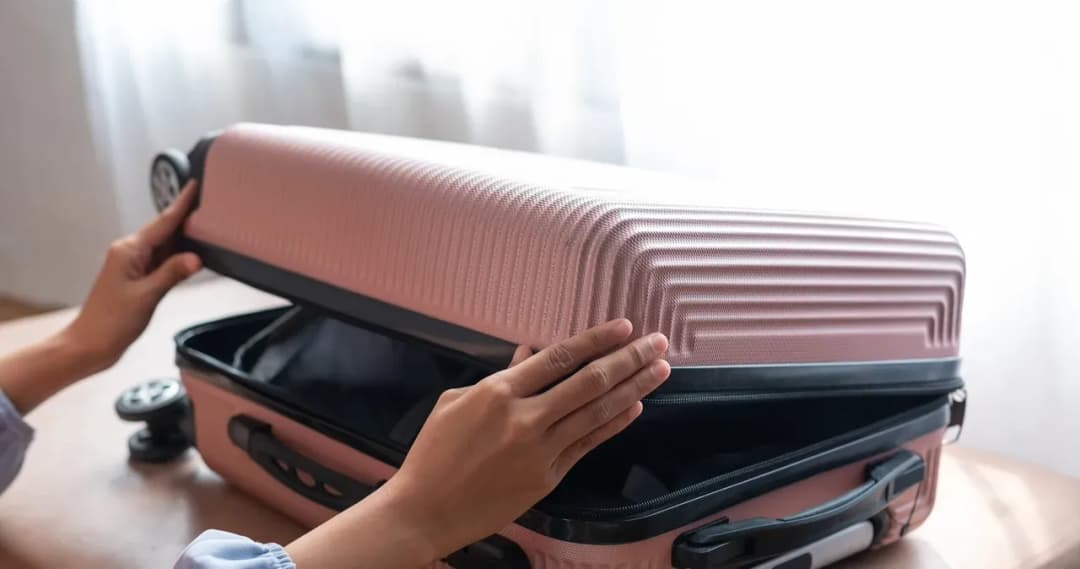 Jak zaszyfrować walizkę, aby uniknąć kradzieży podczas podróży