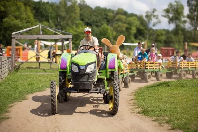 Karwia co robić w razie niepogody? Najlepsze atrakcje dla rodzin
