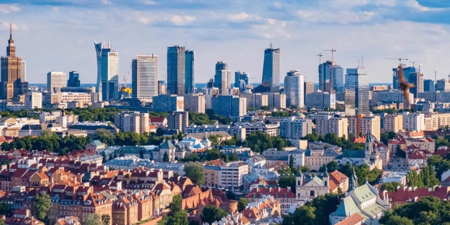 Ile kosztuje nocleg w Warszawie? Ceny, które Cię zaskoczą