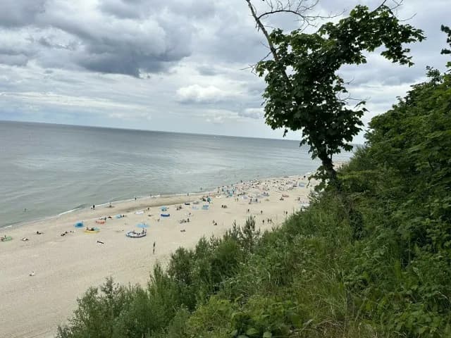 Jak dojechać do Karwii? Sprawdź najlepsze opcje transportu